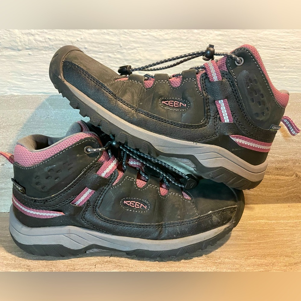Keen Big Kids Ridge Flex Grey Black Purple Mid Waterproof Sneakers Boot-Size 4 Y